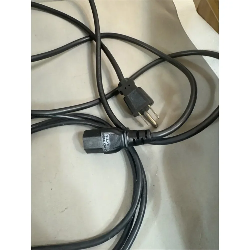 HP‎ P1606DN LaserJet Printer With Cords And All Pieces Seen In Pics
